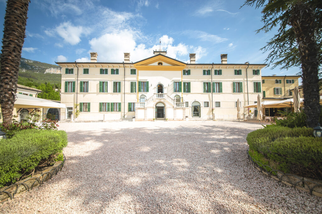 Villa Carìola