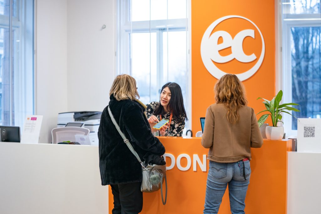 EC
